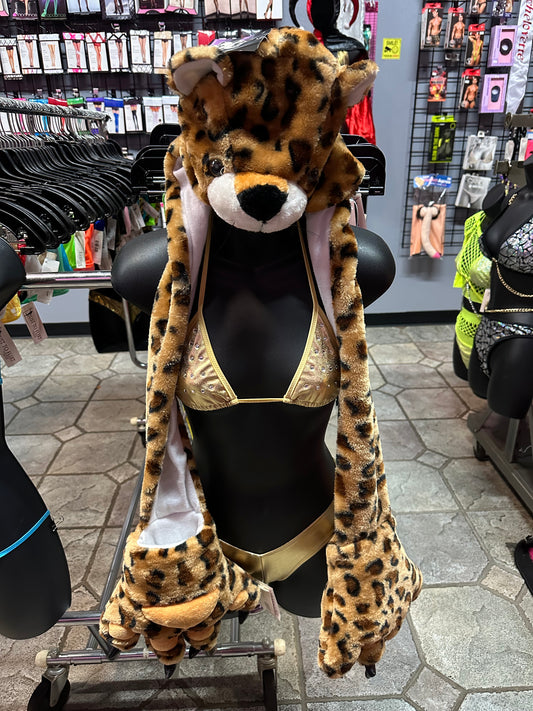 Leopard Hood Scarp