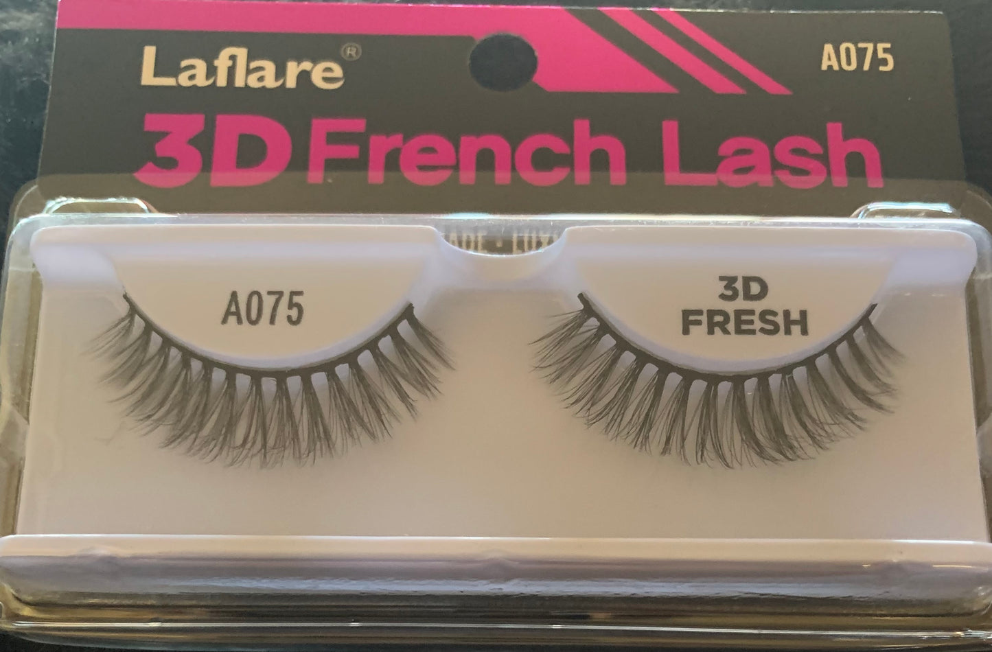 False Eyelashes-The Edge OK