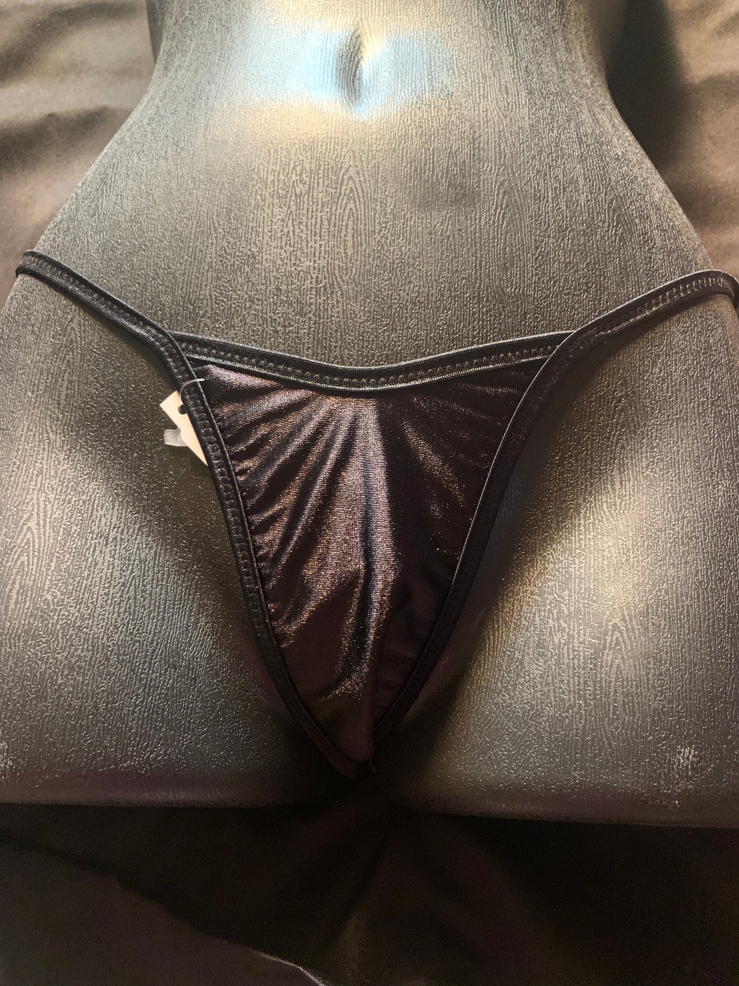 1041 Y Back G-String Thong-The Edge OK