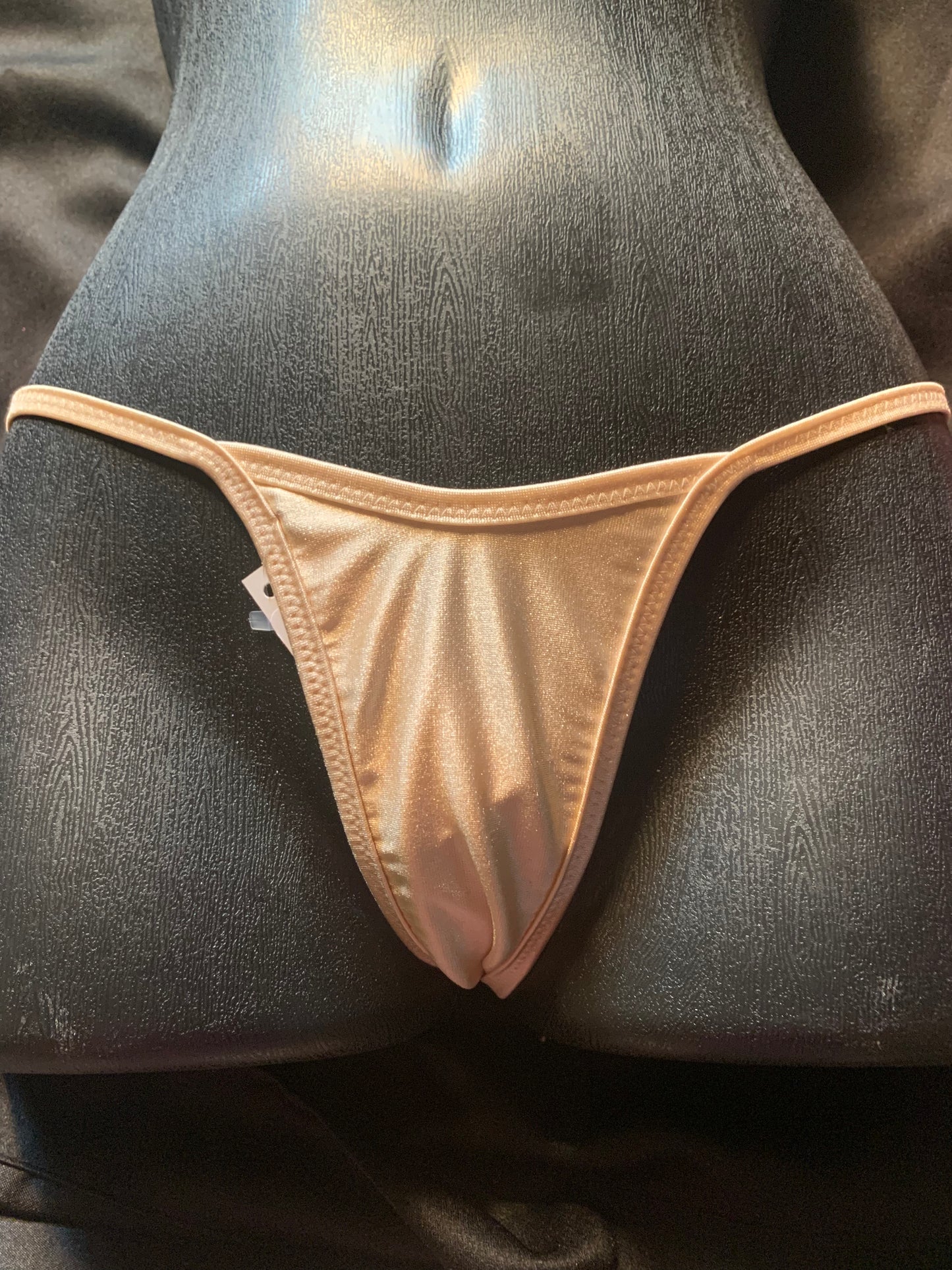 1041 Y Back G-String Thong-The Edge OK