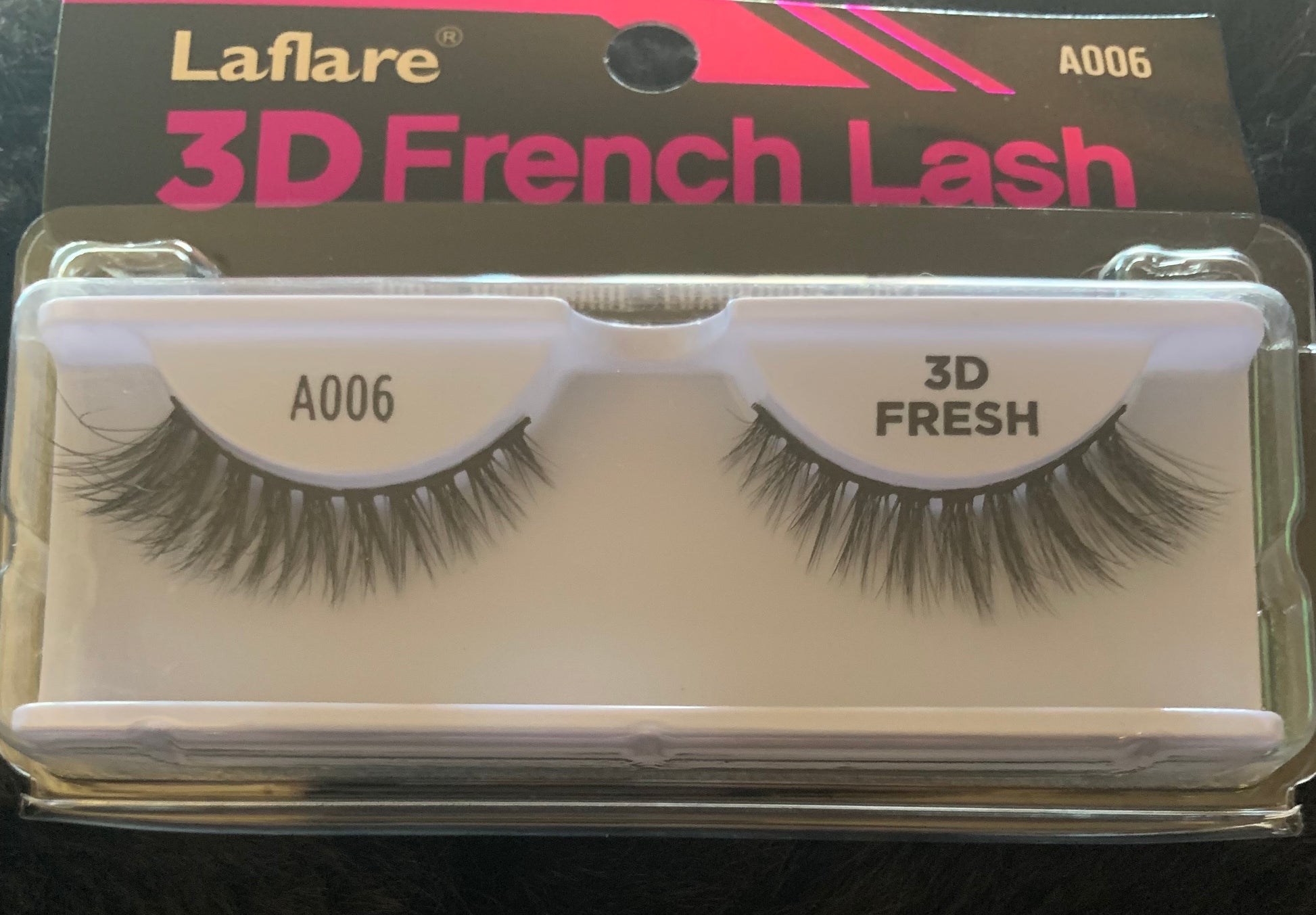 False Eyelashes-The Edge OK