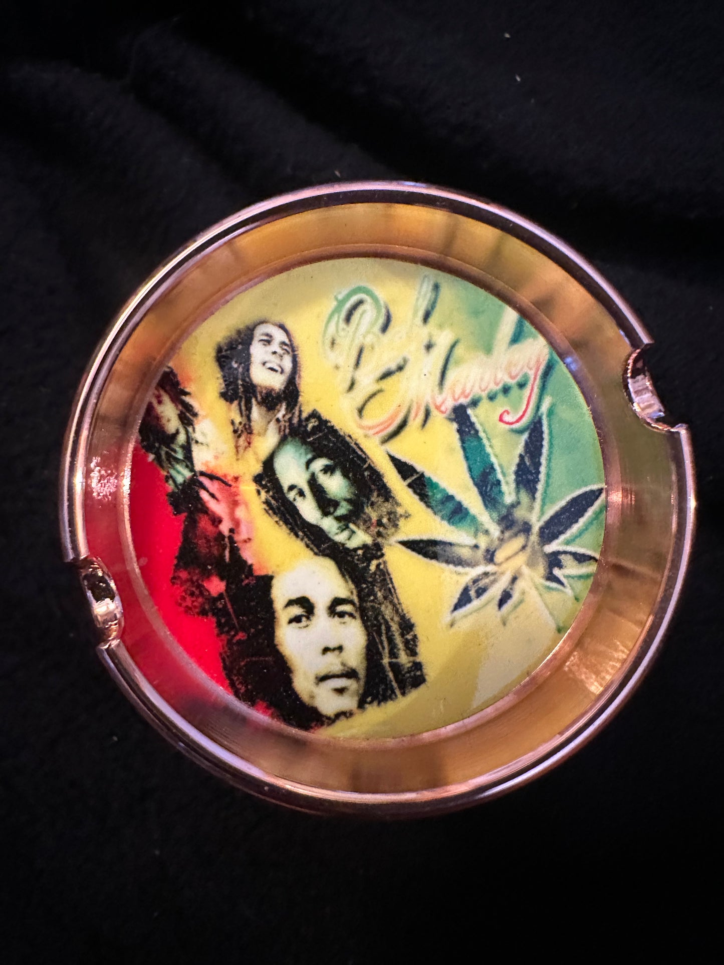 Large Bob Marley Grinder with Ashtray Lid-The Edge OK