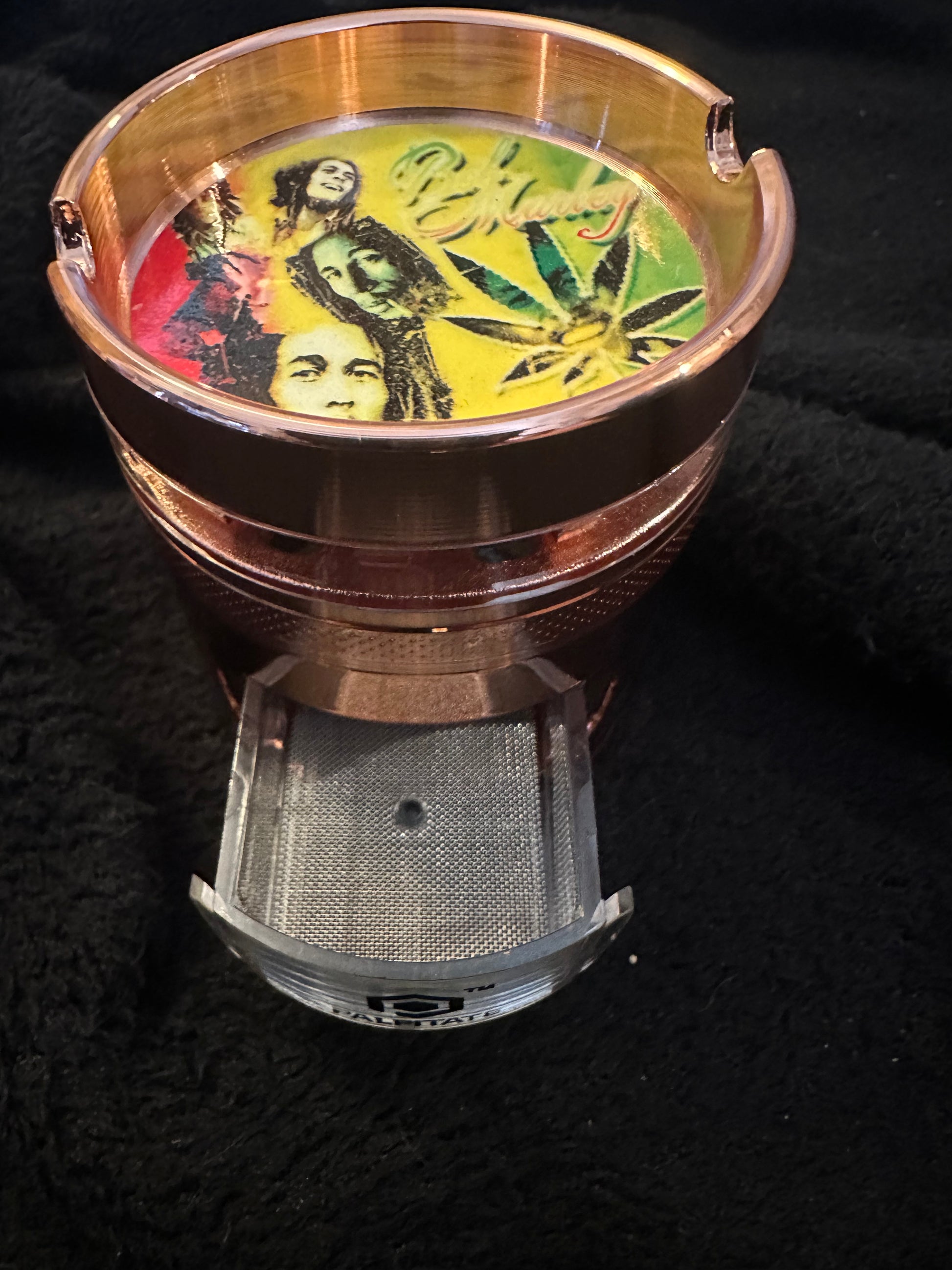 Large Bob Marley Grinder with Ashtray Lid-The Edge OK